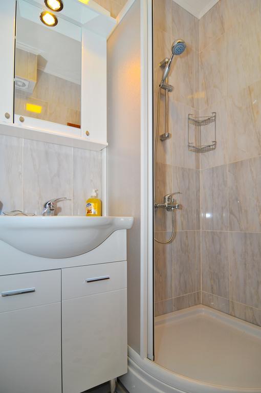 Apartments Mira ติวัต ภายนอก รูปภาพ